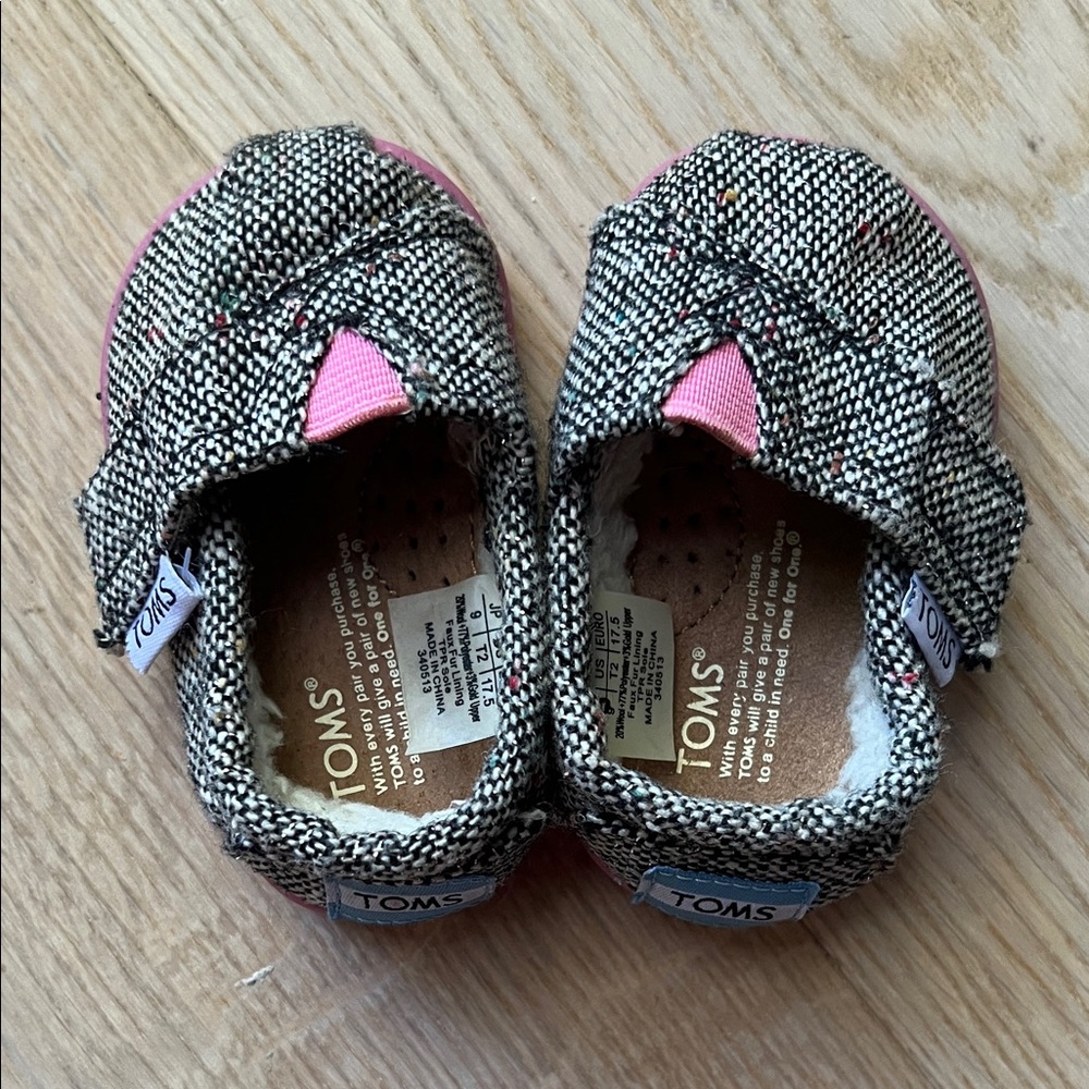 TOMS Kids' Black and Pink Baby Shoes